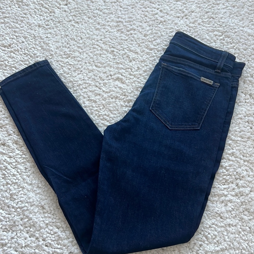 Gently worn designer denim, Joe’s. 28/6